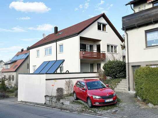 VIEL PLATZ IN TRAUMLAGE – Stattliches Zweifamilienhaus mit großer Doppelgarage – bezugsfrei