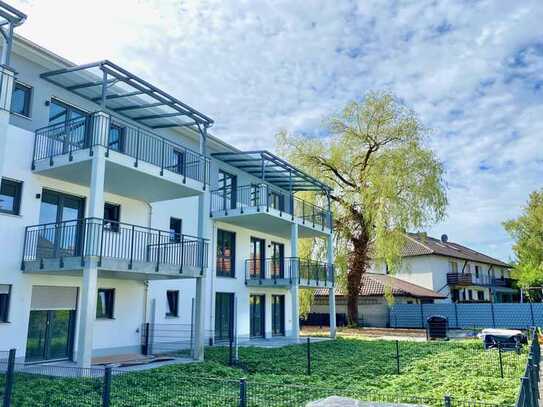 Elegantes Apartment im Dachgeschoß mit Sonnenbalkon und Einbauküche Bj 2022