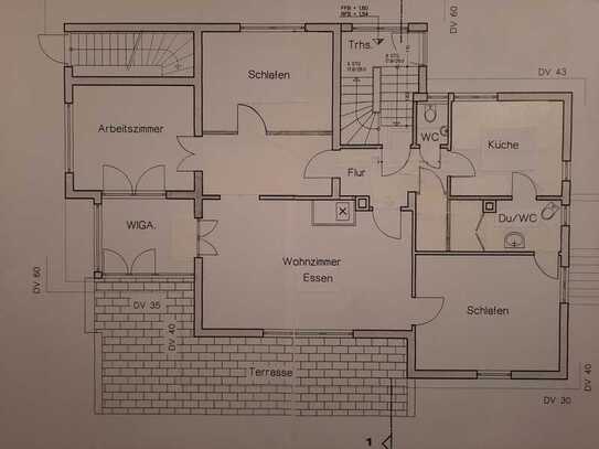 2023 neu renovierte EG Wohnung in freistehendem Zweifamilienhaus.