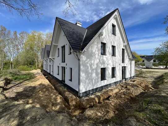 Ferienhaus mit 8 WE direkt am Meer