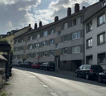 Zentrale renovierte 3 Zimmer Wohnung in Heckinghausen