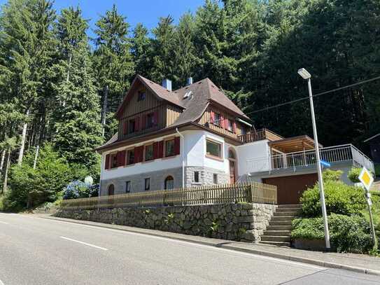 Zweifamilienhaus mit Charme am Ortsrand von Seebach zu verkaufen