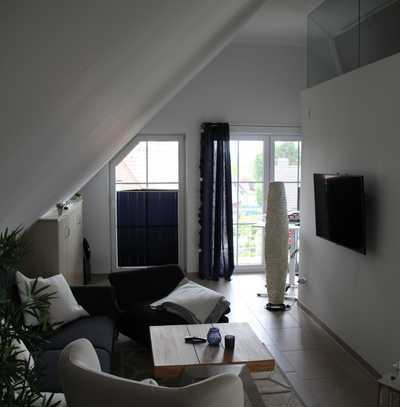 Neuwertige 2-Zimmer-Wohnung mit Balkon und Einbauküche in Bedburg