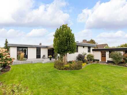 - - - - NEUER PREIS! - - - - Exklusiver Bungalow am Rande einer traumhaft schönen Landschaft
