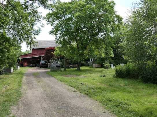 21756 Osten / Hemmoor: Resthof mit Pferdeboxen auf 2 ha Grundstück