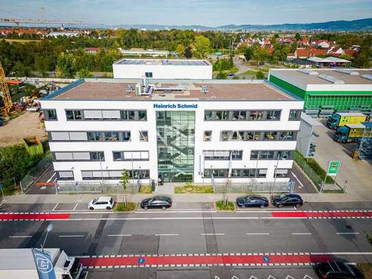 Neuwertige Büroflächen (optional mit Hallenfläche) im Gewerbegebiet Friedrichsfeld-West