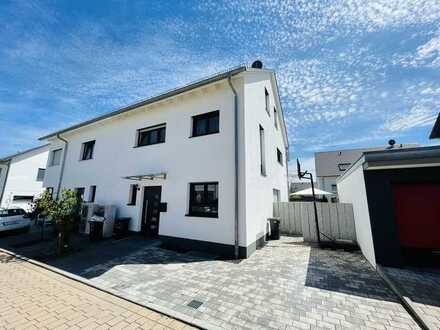 House with five rooms and fitted kitchen in Renningen
