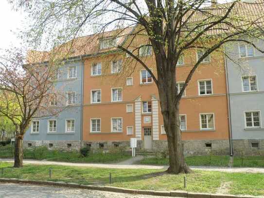 Gemütliche Altbauwohnung mit Balken und Holzdielen