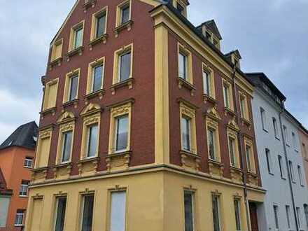 Schöne und sanierte 2-Raum-EG-Wohnung mit Balkon in Hohenstein-Ernstthal