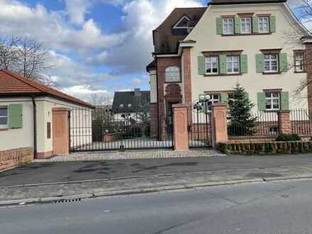 Neuwertige 3-Zimmer-Erdgeschosswohnung mit Wintergarten in Kleinwallstadt