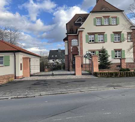 Neuwertige 3-Zimmer-Erdgeschosswohnung mit Wintergarten in Kleinwallstadt