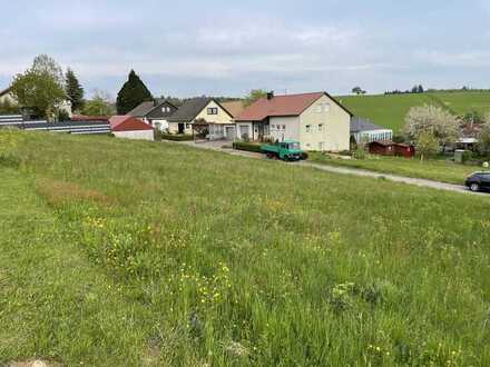 Traumhaftes Baugrundstück in idyllischer Lage