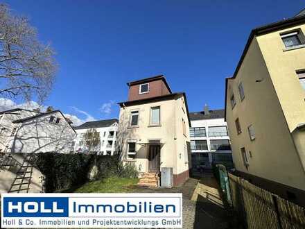 * Neu-Isenburg - Nähe Zentrum *
1-Familienhaus auf großem Grundstück mit Potential zur Erweiterung