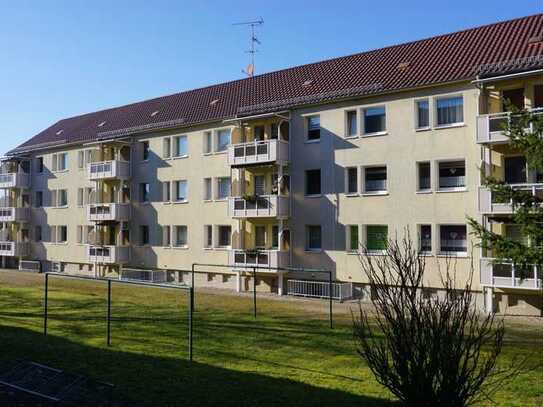 3 Raum Wohnung in Passow mit Balkon