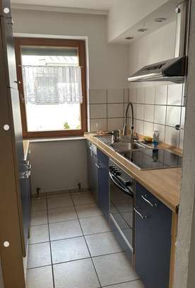 2-Zimmer-Wohnung mit Einbauküche in Wolfschlugen