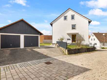 Top vermietet - renoviertes 3-Familienhaus im Zentrum