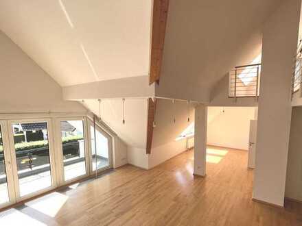 Lichthelle TRAUM-Wohnung mit 2 Balkonen im Kliedbruch