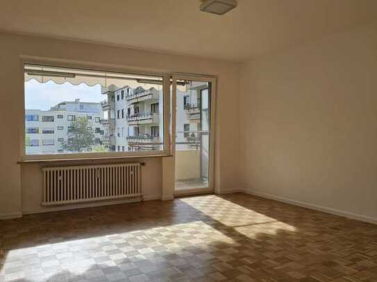 Kompakte & sonnige Wohnung mit Balkon Süd/West / Lift * Gut vermietet