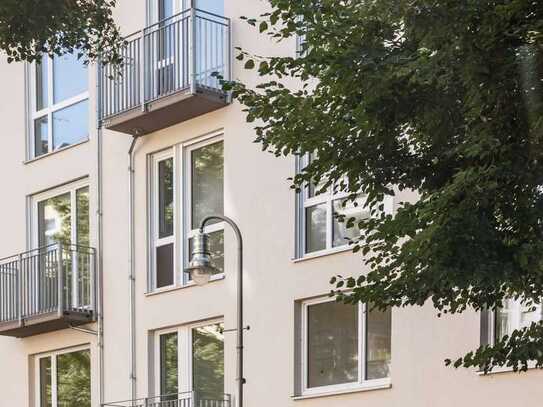 Helle 4-Zimmer-Wohnung mit 2 Balkonen und Dachterrasse im Erstbezug in Berlin-Neukölln