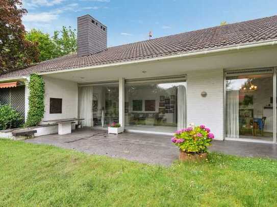 Bungalow/Grundstück in direkter Rheinnähe