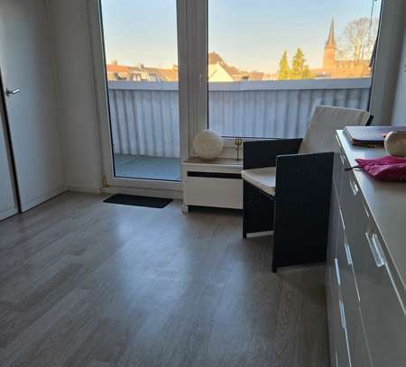 WG geeignete Wohnung mit viel Potenzial und Balkon in Hüls