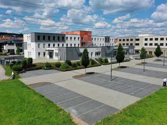 Moderne Büro-/Praxisflächen in verkehrsgünstiger Lage