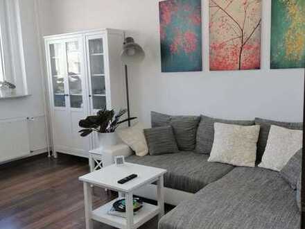 Möbelierte stilvolle 2 Zimmerwohnung in Stadtmitte