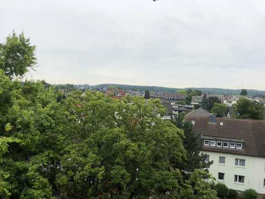 Helle & freundliche 2-Raum-Wohnung mit Balkon und traumhaftem Ausblick