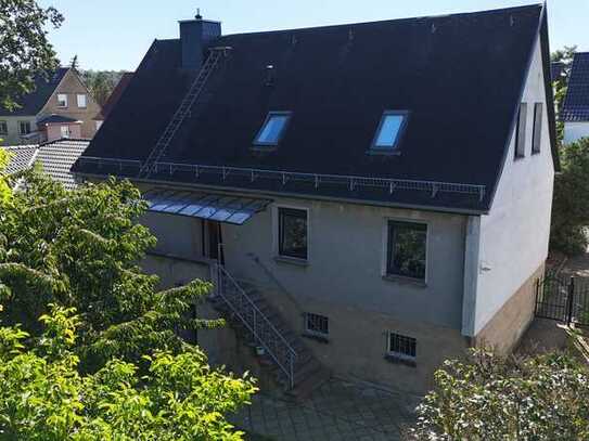 Natur und Ruhe genießen: Einfamilienhaus mit viel Potenzial in ländlicher Idylle