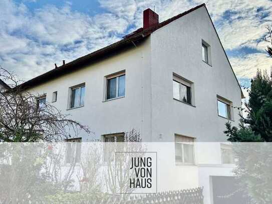 Jung von Haus | ZWEIFAMILIENHAUS MIT AUSBAUPOTENTIAL