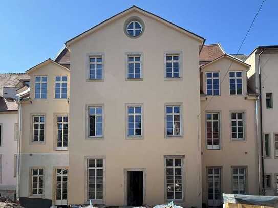 Traumhafte 3-Zimmer Maisonette Wohnung mit Dachterrasse sowie Blick auf den Dom