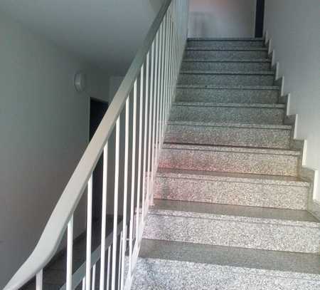 Ansprechende und gepflegte 3-Zimmer-Wohnung mit Balkon und EBK in Steinhöfel