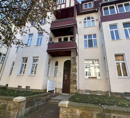 Lichtdurchflutete Maisonette Wohnung in Gründerzeit-Haus mit Balkon