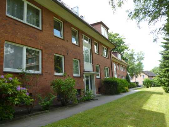 Charmante 3 Zimmerwohnung mit Balkon in ruhiger Lage