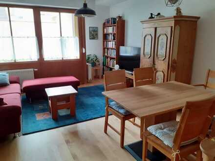 Exklusive 2-Zimmer-Wohnung mit Garten und Einbauküche in Augsburg