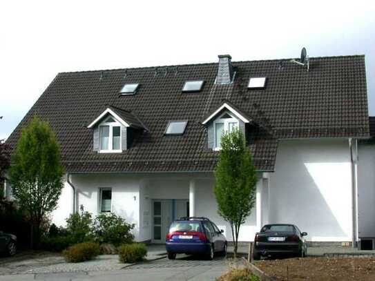 Schöne 4-Zim.-Wohnung mit gr. Balkon in bester Wohnlage von Eckenhagen