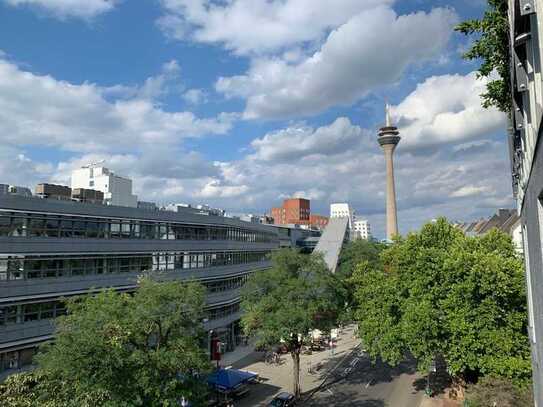 Top modern im Szeneviertel mit Einbauküche und Ankleidezimmer