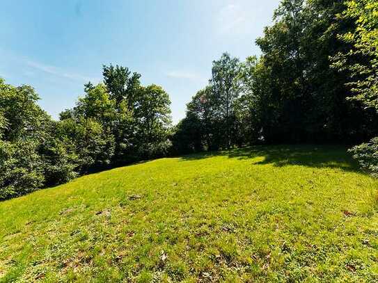 Architektenvilla mit Genehmigung für 
Neubau mit 9 Wohneinheiten 
in Top-Lage in Pfarrkirchen-Reic