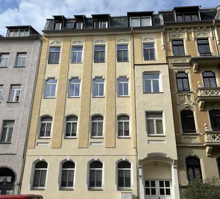 ++schöne 4-Zimmer mit Balkon++