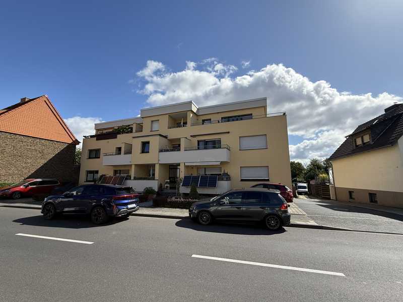 Komplett modernisiert, solide vermietet: 93 m² Kapitalanlage in Porz Langel