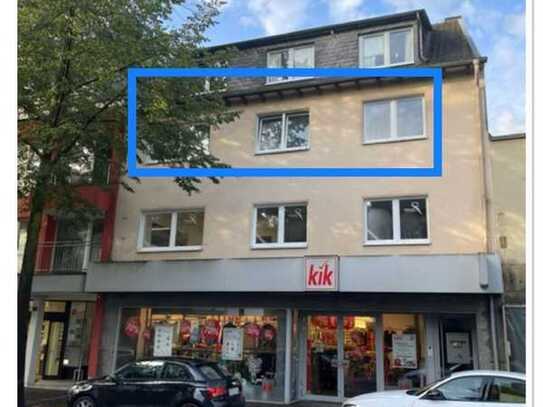 Bahnhofsnähe! Kernsanierte 3-Zimmer-Wohnung im 2.OG mit großem Balkon im Herzen von Hennef