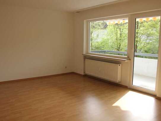 Attraktive helle 2-Zimmer-Wohnung mit Balkon in Wiesbaden