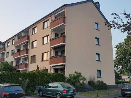 gut geschnittene 3-Zimmer-Wohnung mit Balkon und EBK in Troisdorf Oberlar in Bahnhofsnähe