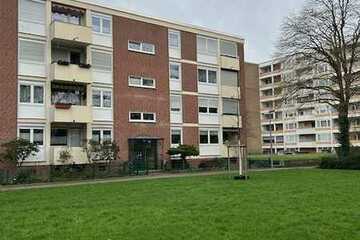 Schöne Wohnung mit fünf Zimmern zum Kauf in Düsseldorf Garath - Waldviertel