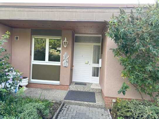 Attraktive Doppelhaushälfte Bungalow in schöner Lage Göttingen Geismar