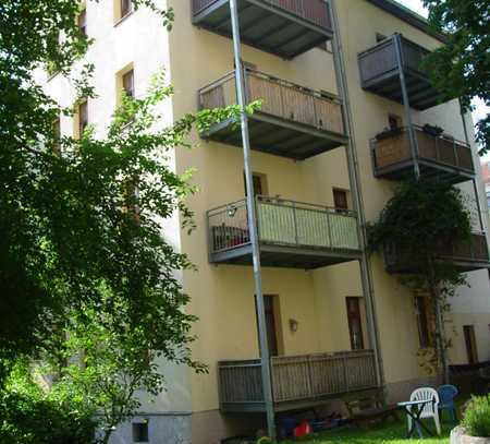 2-Raumwohnung mit Balkon in ruhigem Hinterhaus in bester Lage