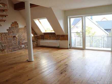 *keine Erbpacht* großzügige und stilvolle 3 ZKB Maisonette-Wohnung mit Dachterrasse und Balkon