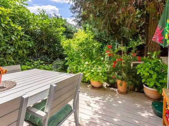 Gemütliches Doppelhaus mit Terrasse und schönem Garten in ruhiger Traumlage