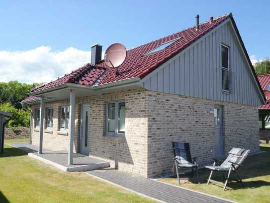 Für den Urlaub mit der ganzen Familie - großzügiges Ferienhaus in Strandlage