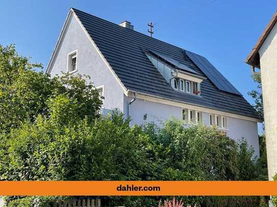 Attraktives und bezugsfertiges Zweifamilienhaus in schöner Lage